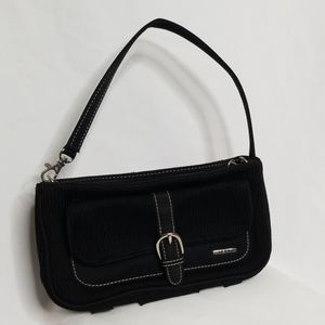 The SAK small shoulder bag in black.